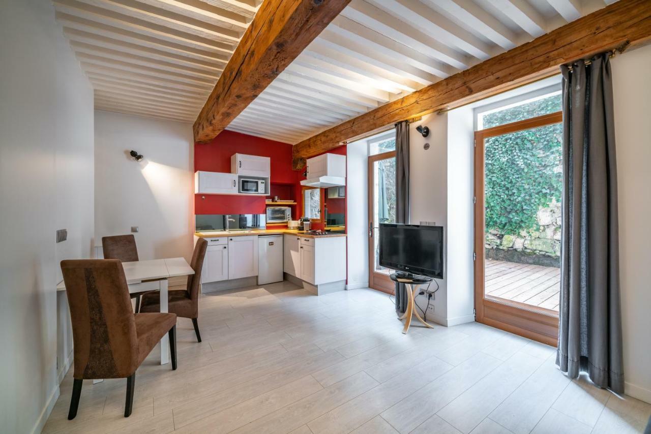 Secret Courtyard Of Annecy Apartment Luaran gambar