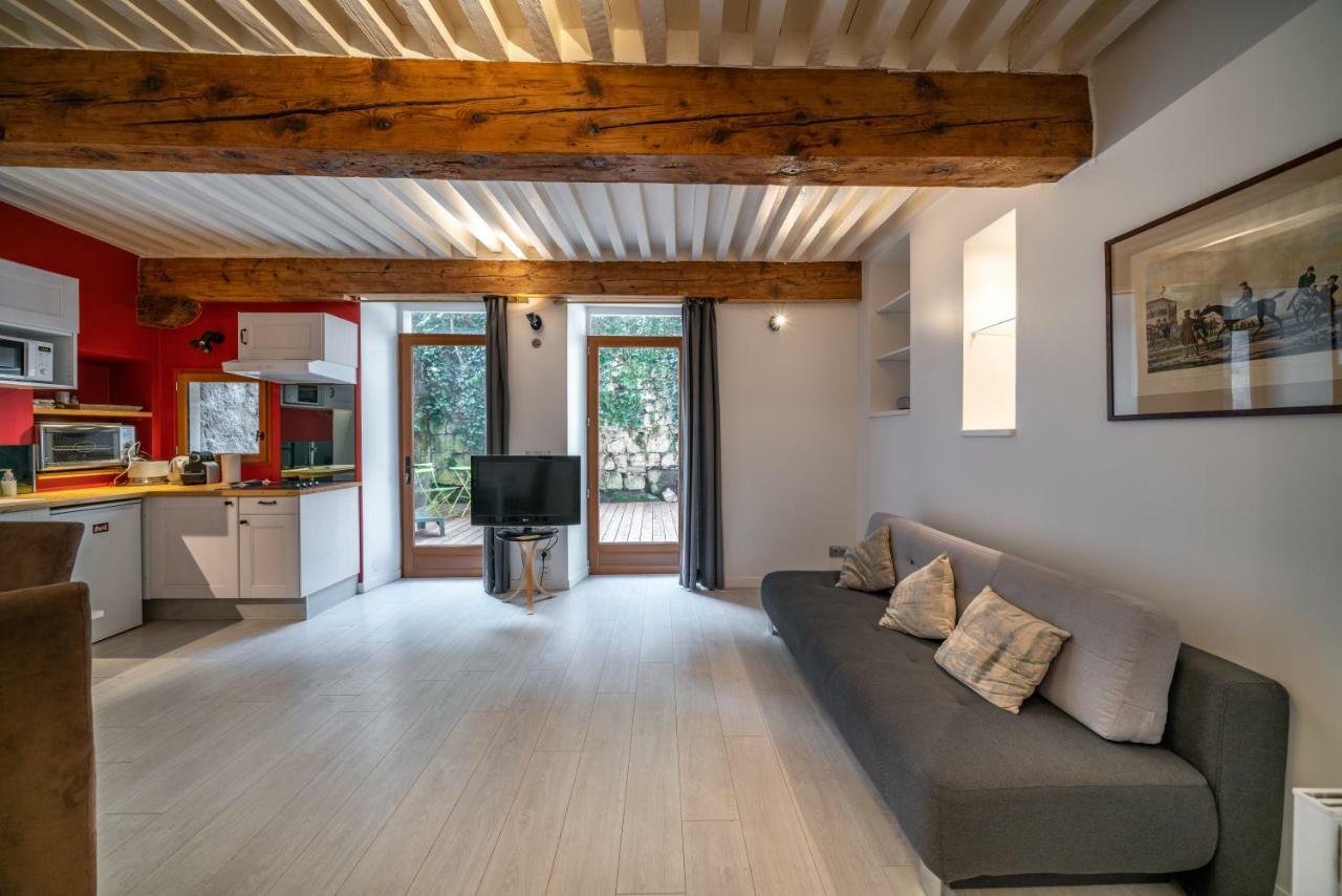 Secret Courtyard Of Annecy Apartment Luaran gambar